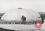 Standbild Balloon race Detroit Michigan USA, 1925, aus Sekunde 16 historischem Filmmaterial Videoclip 65675066197