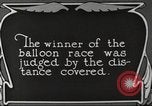 Standbild Balloon race Detroit Michigan USA, 1925, aus Sekunde 18 historischem Filmmaterial Videoclip 65675066197