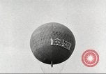 Standbild Balloon race Detroit Michigan USA, 1925, aus Sekunde 51 historischem Filmmaterial Videoclip 65675066197