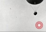 Standbild Balloon race Detroit Michigan USA, 1925, aus Sekunde 58 historischem Filmmaterial Videoclip 65675066197