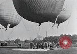 Image ballons levée désactivée United States USA, 1929, de la seconde 23 séquences d'archives historiques vidéo 65675066211
