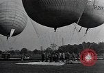 Image ballons levée désactivée United States USA, 1929, de la seconde 25 séquences d'archives historiques vidéo 65675066211