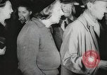 Image des abris souterrains Londres Angleterre Royaume-Uni, 1944, de la seconde 17 séquences d'archives historiques vidéo 65675066217