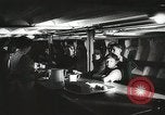 Image des abris souterrains Londres Angleterre Royaume-Uni, 1944, de la seconde 18 séquences d'archives historiques vidéo 65675066217
