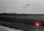 Image libération de villages français Cherbourg Normandie France, 1944, de la seconde 55 séquences d'archives historiques vidéo 65675066218