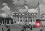 Image Le pape bénit les troupes américaines Cité du Vatican à Rome Italie, 1944, de la seconde 6 séquences d'archives historiques vidéo 65675066219