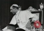Image Le pape bénit les troupes américaines Cité du Vatican à Rome Italie, 1944, de la seconde 22 séquences d'archives historiques vidéo 65675066219