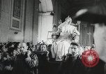 Image Le pape bénit les troupes américaines Cité du Vatican à Rome Italie, 1944, de la seconde 31 séquences d'archives historiques vidéo 65675066219