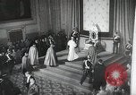 Image Le pape bénit les troupes américaines Cité du Vatican à Rome Italie, 1944, de la seconde 36 séquences d'archives historiques vidéo 65675066219