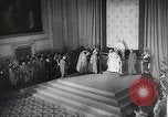 Image Le pape bénit les troupes américaines Cité du Vatican à Rome Italie, 1944, de la seconde 40 séquences d'archives historiques vidéo 65675066219