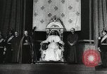 Image Le pape bénit les troupes américaines Cité du Vatican à Rome Italie, 1944, de la seconde 56 séquences d'archives historiques vidéo 65675066219