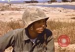 Standbild 27 Marine Regiment Korps Camp Pendleton California USA, 1967, aus Sekunde 61 historischem Filmmaterial Videoclip 65675066245