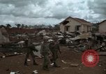 Standbild Viet Cong Angriff Phouc lange Vietnam, 1965, aus Sekunde 52 historischem Filmmaterial Videoclip 65675066254