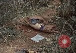 Standbild Viet Cong Angriff Phouc lange Vietnam, 1965, aus Sekunde 41 historischem Filmmaterial Videoclip 65675066255