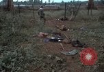 Standbild Viet Cong Angriff Phouc lange Vietnam, 1965, aus Sekunde 55 historischem Filmmaterial Videoclip 65675066255