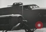 Standbild Douglas MacArthur Buna New Guinea, 1943, aus Sekunde 4 historischem Filmmaterial Videoclip 65675066256