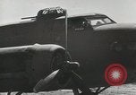 Standbild Douglas MacArthur Buna New Guinea, 1943, aus Sekunde 5 historischem Filmmaterial Videoclip 65675066256