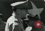 Standbild Douglas MacArthur Buna New Guinea, 1943, aus Sekunde 15 historischem Filmmaterial Videoclip 65675066256