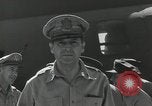 Standbild Douglas MacArthur Buna New Guinea, 1943, aus Sekunde 18 historischem Filmmaterial Videoclip 65675066256