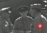 Standbild Douglas MacArthur Buna New Guinea, 1943, aus Sekunde 60 historischem Filmmaterial Videoclip 65675066256