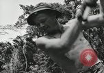 Image des soldats américains Buna Nouvelle Guinée, 1943, de la seconde 33 séquences d'archives historiques vidéo 65675066258