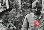 Standbild US General Robert Eichelberger Buna New Guinea, 1943, aus Sekunde 20 historischem Filmmaterial Videoclip 65675066259