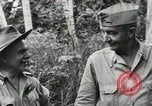 Standbild US General Robert Eichelberger Buna New Guinea, 1943, aus Sekunde 26 historischem Filmmaterial Videoclip 65675066259