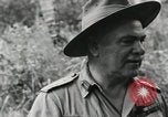 Standbild US General Robert Eichelberger Buna New Guinea, 1943, aus Sekunde 34 historischem Filmmaterial Videoclip 65675066259