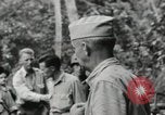 Standbild US General Robert Eichelberger Buna New Guinea, 1943, aus Sekunde 41 historischem Filmmaterial Videoclip 65675066259