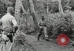 Standbild US General Robert Eichelberger Buna New Guinea, 1943, aus Sekunde 44 historischem Filmmaterial Videoclip 65675066259