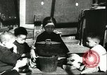 Image Les enfants chinois Chine, 1932, de la seconde 59 séquences d'archives historiques vidéo 65675066263