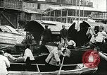 Image les enfants pauvres Chine, 1932, de la seconde 29 séquences d'archives historiques vidéo 65675066264