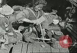 Image les enfants pauvres Chine, 1932, de la seconde 35 séquences d'archives historiques vidéo 65675066264