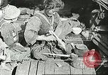 Image les enfants pauvres Chine, 1932, de la seconde 37 séquences d'archives historiques vidéo 65675066264