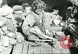 Image les enfants pauvres Chine, 1932, de la seconde 38 séquences d'archives historiques vidéo 65675066264