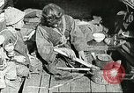 Image les enfants pauvres Chine, 1932, de la seconde 39 séquences d'archives historiques vidéo 65675066264