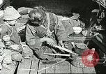 Image les enfants pauvres Chine, 1932, de la seconde 42 séquences d'archives historiques vidéo 65675066264
