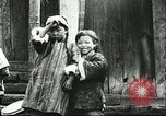 Image les enfants pauvres Chine, 1932, de la seconde 50 séquences d'archives historiques vidéo 65675066265