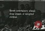 Image les enfants pauvres Chine, 1932, de la seconde 1 séquences d'archives historiques vidéo 65675066266