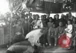Image les enfants pauvres Chine, 1932, de la seconde 18 séquences d'archives historiques vidéo 65675066266