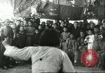 Image les enfants pauvres Chine, 1932, de la seconde 38 séquences d'archives historiques vidéo 65675066266