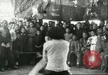 Image les enfants pauvres Chine, 1932, de la seconde 39 séquences d'archives historiques vidéo 65675066266