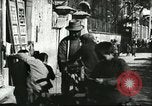 Image les enfants pauvres Chine, 1932, de la seconde 42 séquences d'archives historiques vidéo 65675066267