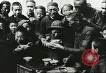 Image les enfants pauvres Chine, 1932, de la seconde 24 séquences d'archives historiques vidéo 65675066268