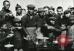 Image les enfants pauvres Chine, 1932, de la seconde 31 séquences d'archives historiques vidéo 65675066268