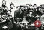 Image les enfants pauvres Chine, 1932, de la seconde 34 séquences d'archives historiques vidéo 65675066268