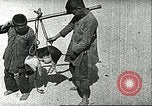 Image les enfants pauvres Chine, 1932, de la seconde 12 séquences d'archives historiques vidéo 65675066270