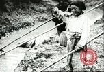 Image les enfants pauvres Chine, 1932, de la seconde 14 séquences d'archives historiques vidéo 65675066271