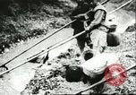 Image les enfants pauvres Chine, 1932, de la seconde 18 séquences d'archives historiques vidéo 65675066271