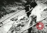 Image les enfants pauvres Chine, 1932, de la seconde 20 séquences d'archives historiques vidéo 65675066271